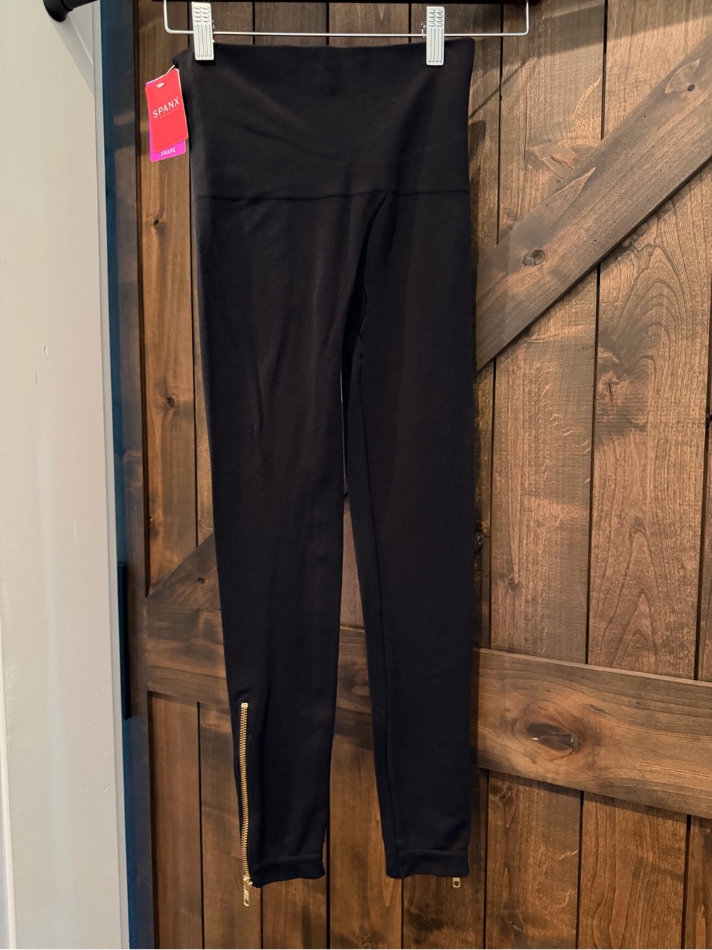 SPANX NWT Black High-Waist Leggings with Gold Ankle Zipper